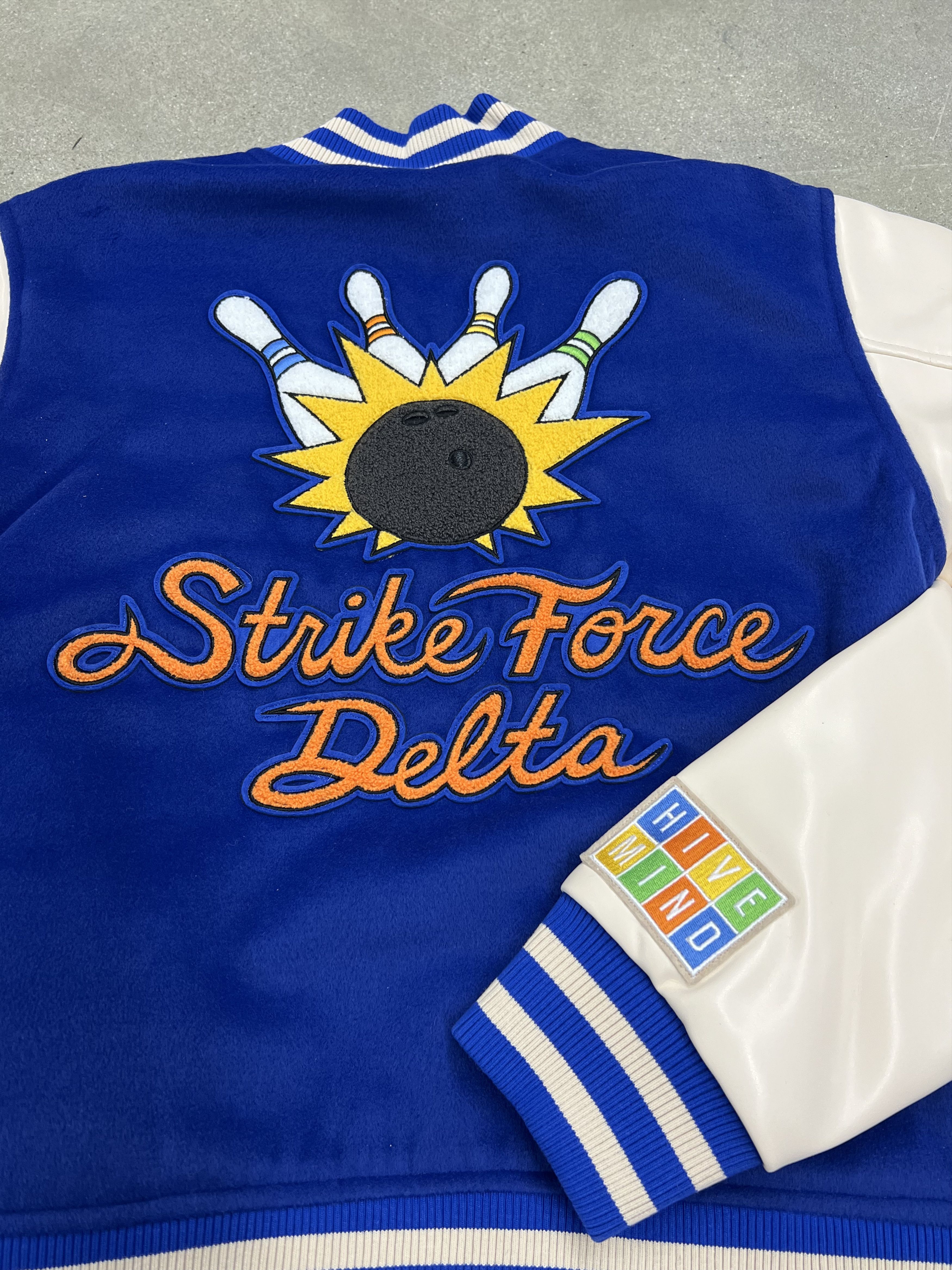 Copes Hivemind Bowling Team Varsity Jacket Size US M / EU 48-50 / 2 - 3 Thumbnail