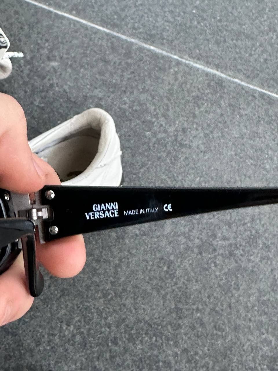 Versace versace medusa sunglasss vintage Size ONE SIZE - 8 Thumbnail