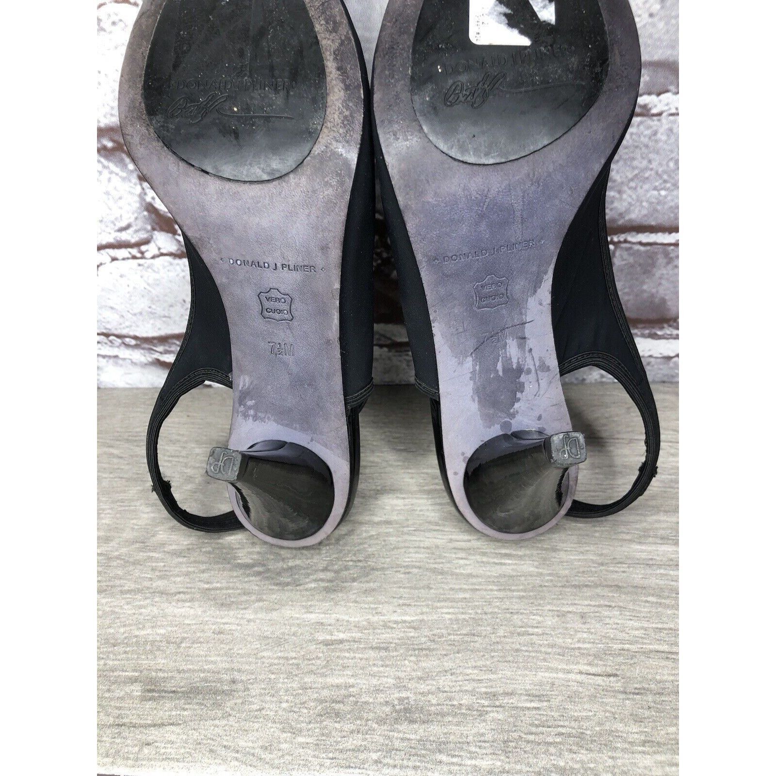 Donald Pliner Donald J Pliner Fenia Couture Black Fabric Stiletto Heels Wo Size US 7.5 / IT 37.5 - 7 Thumbnail