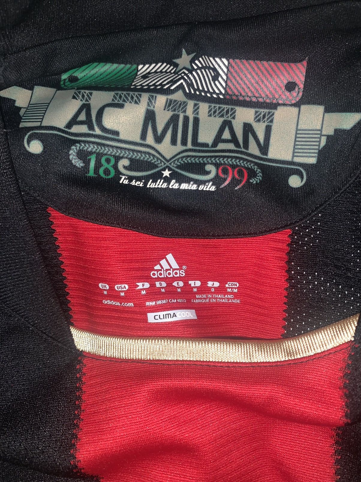 Adidas Ac Milan football Jersey 2010/11 Size US M / EU 48-50 / 2 - 4 Thumbnail