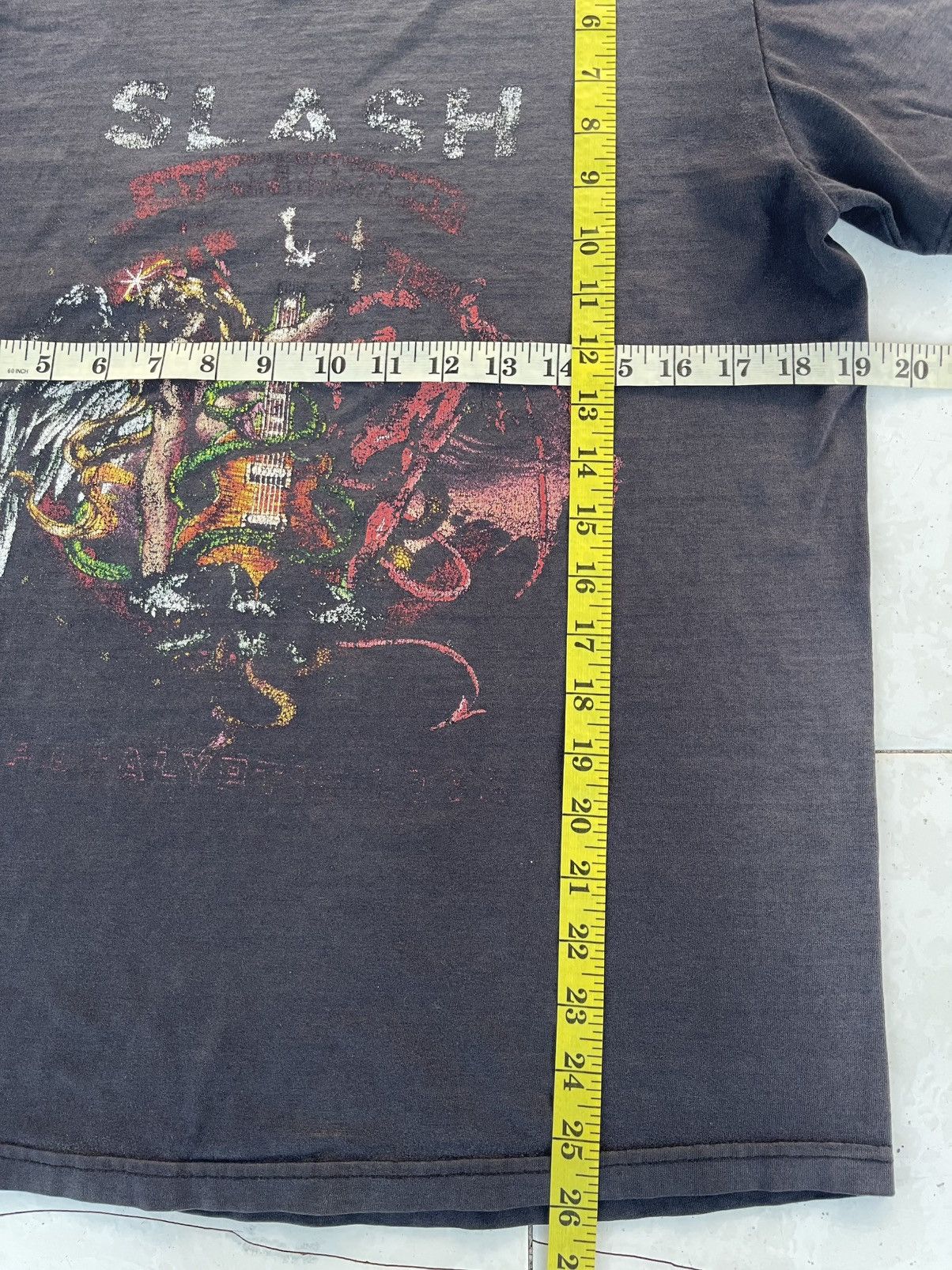 Band Tees Thrashed Vintage 90's Slash Apocalyptic Love Bootleg Tee Size US M / EU 48-50 / 2 - 12 Thumbnail