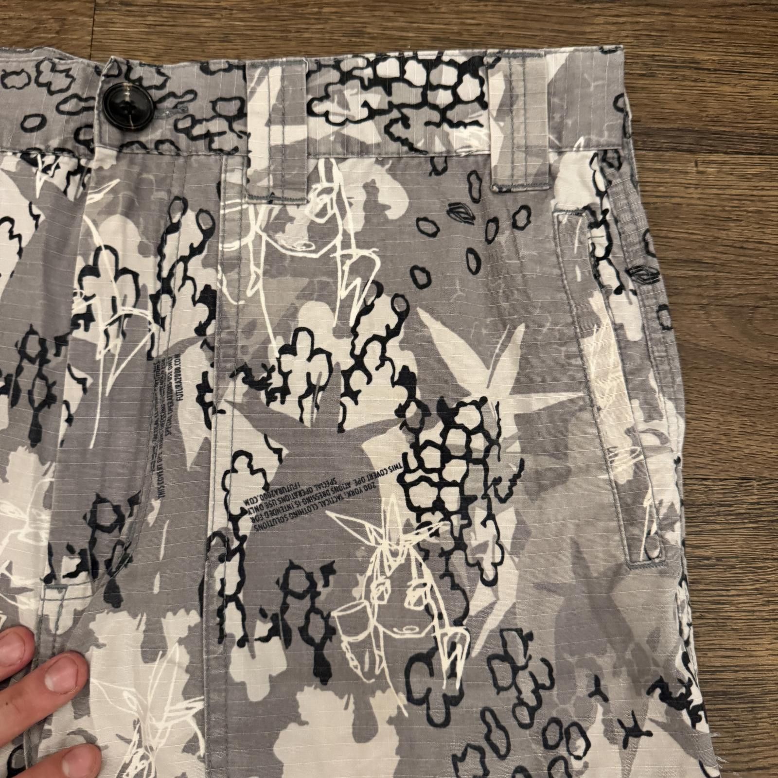 Zoo York Zoo York x Futura Camo Shorts Size US 34 / EU 50 - 5 Thumbnail