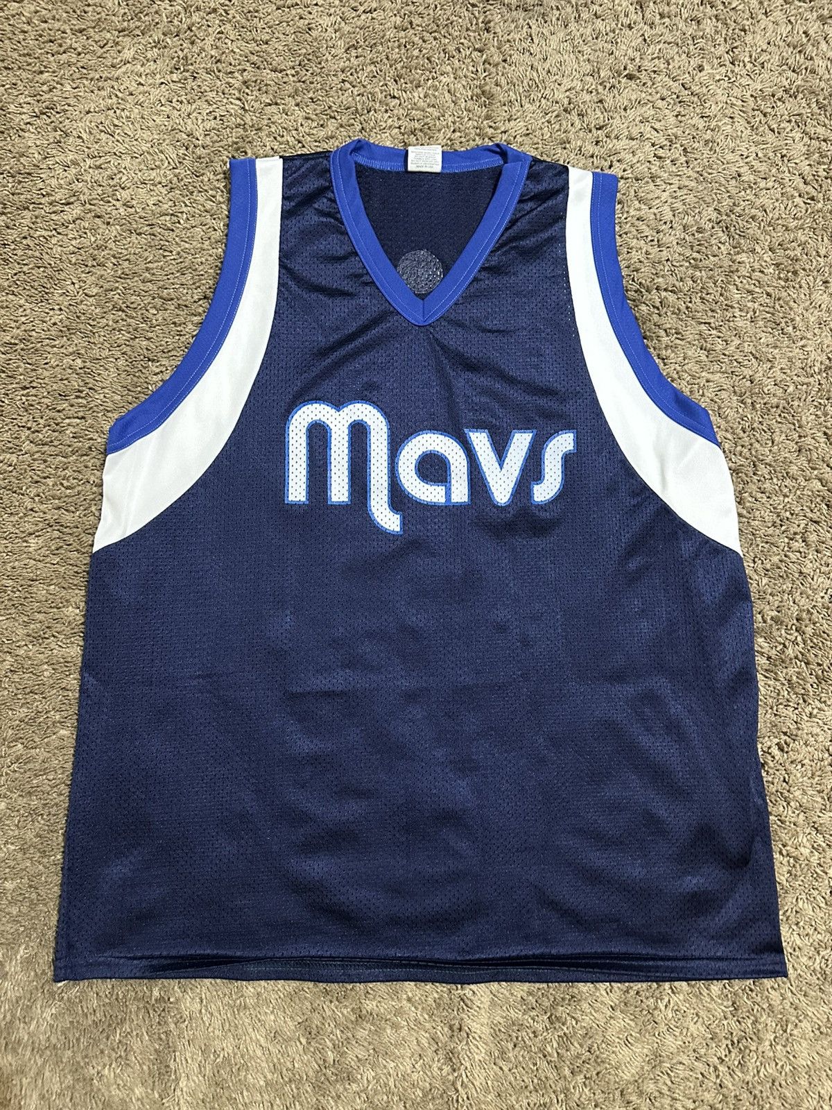 NBA × Vintage Vintage NBA Dallas Mavericks “MFFL” jersey 00s size XL Size US XL / EU 56 / 4 - 1 Thumbnail