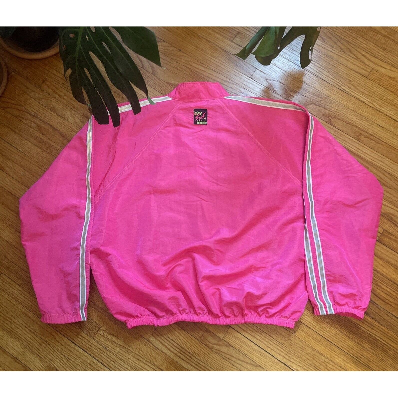Other Vintage 90s XL Surf Style Unisex Neon Pink Pullover Windbrea Size US XL / EU 56 / 4 - 2 Thumbnail