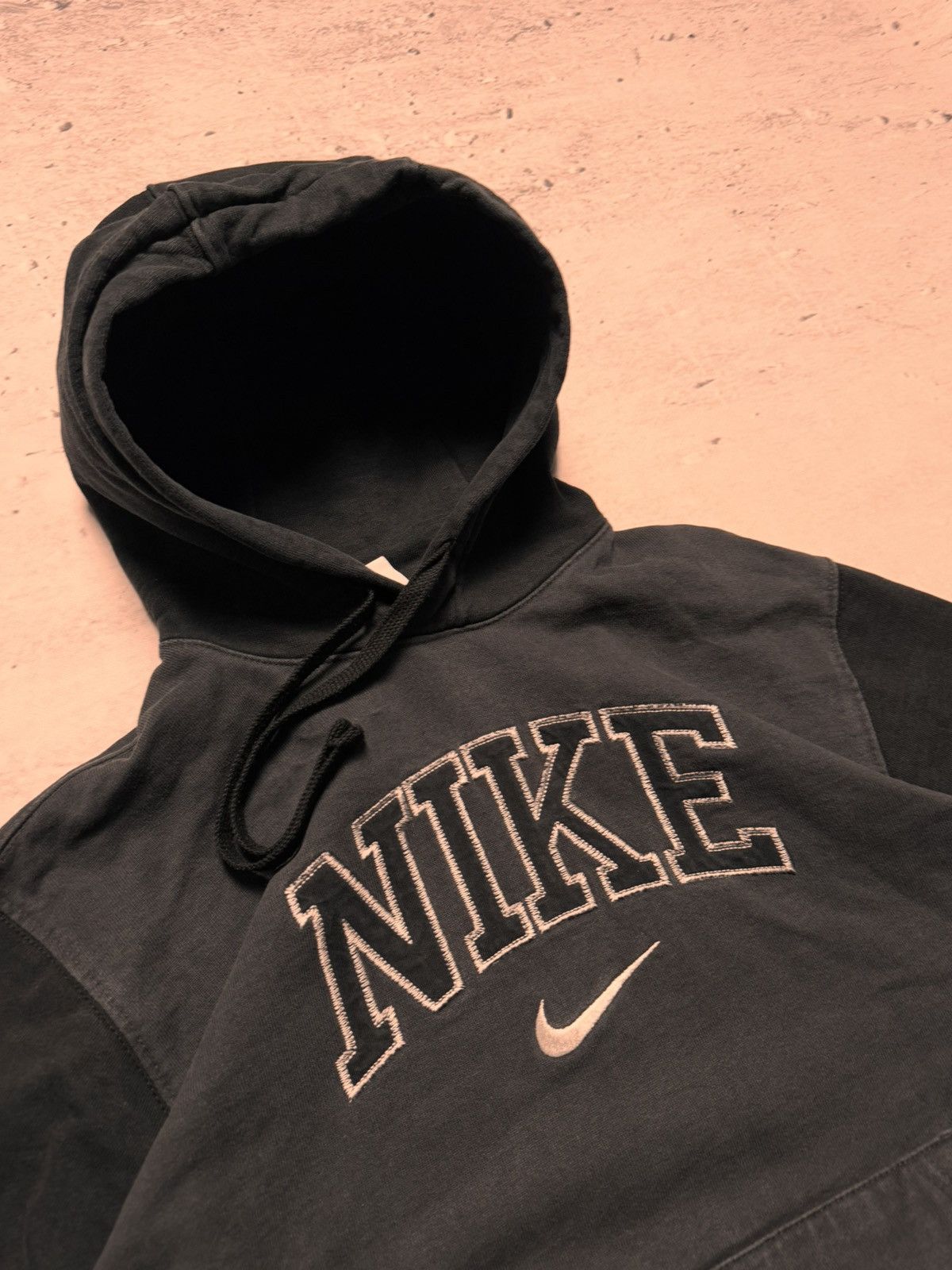 Nike × Vintage NIKE VINTAGE CENTER LOGO OVERSIZE BOXY HOODIE Size US M / EU 48-50 / 2 - 3 Thumbnail