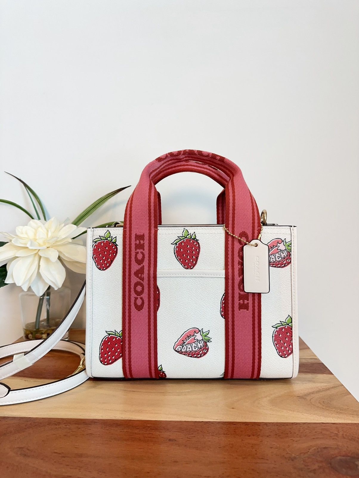 Coach NWT Coach Smith Tote Bag 24 With Strawberry Print Size ONE SIZE - 2 Thumbnail