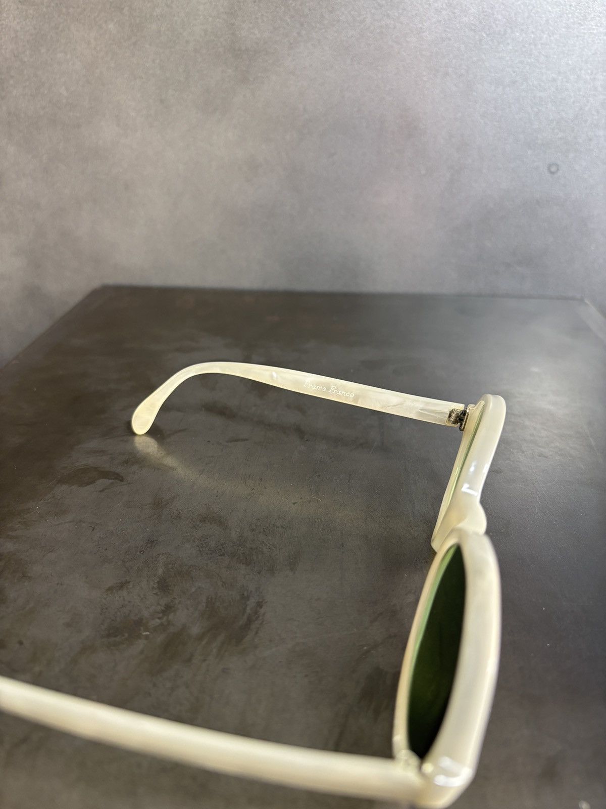 Vintage 1960s Sunglasses Frame True Vintage Selecta France Pearl 70s Size ONE SIZE - 15 Thumbnail