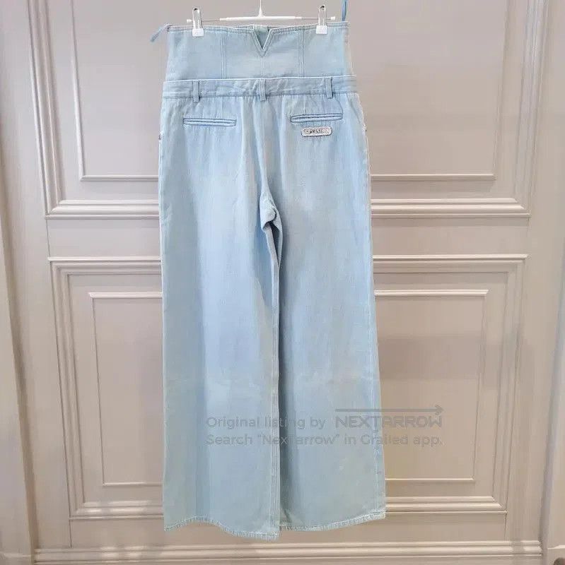 Chanel Chanel Summer Light Blue Denim Pants . Size 28" / US 6 / IT 42 - 2 Thumbnail