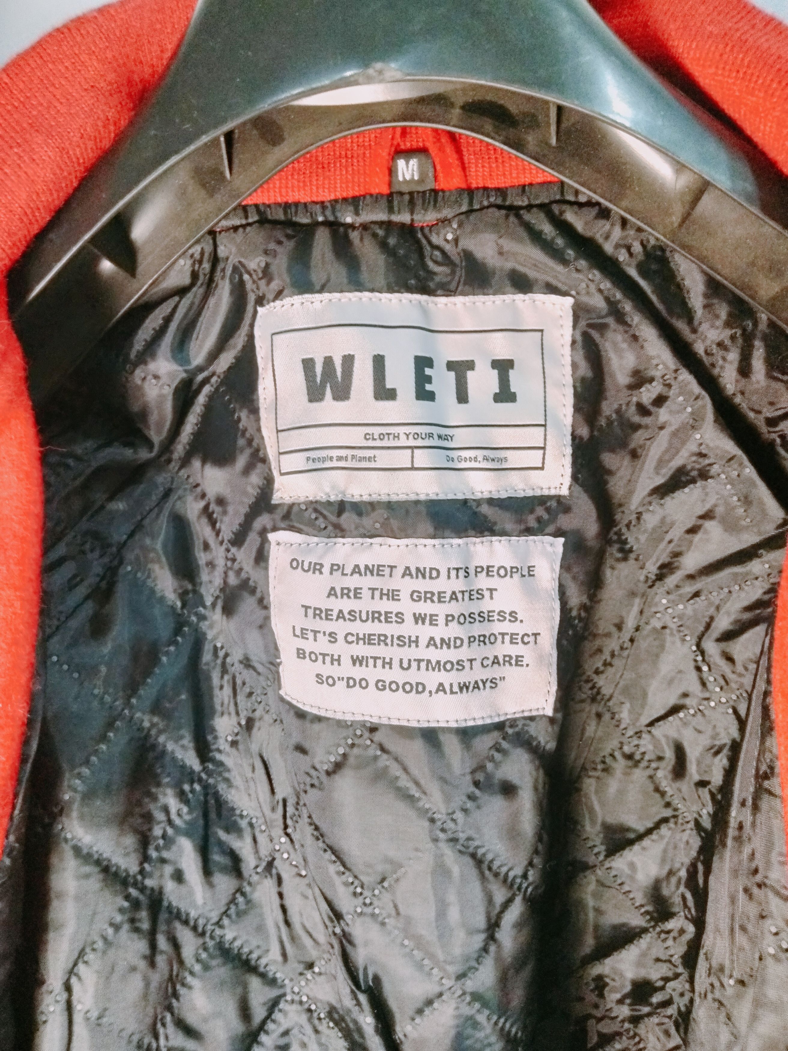 Vintage WLETI Red & Light Cream Varsity Jacket with Leather Sleeves Size US M / EU 48-50 / 2 - 3 Thumbnail