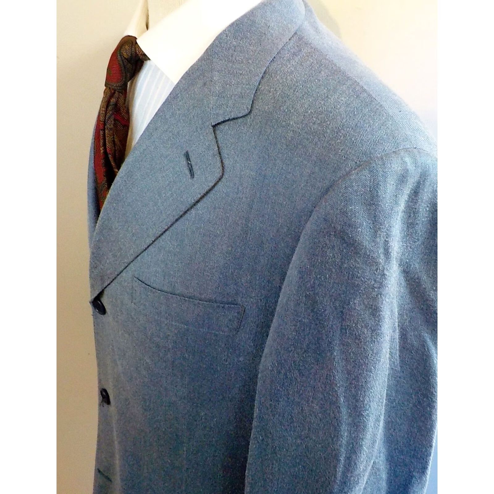 Canali VINTAGE Canali Blazer Blue Herringbone 3 Button Ventless Wool/Silk EUR 52L US 42L Mens Blazer Size 42R - 5 Thumbnail