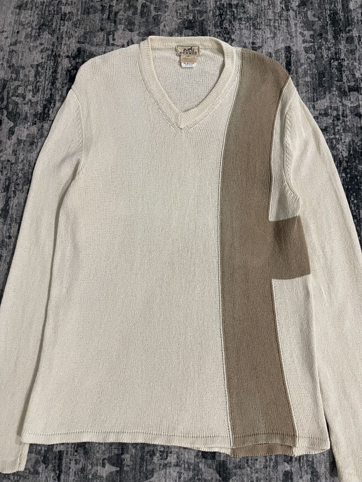 Hermes Vintage Hermes V-neck Sweater Knit Size US L / EU 52-54 / 3 - 5 Thumbnail