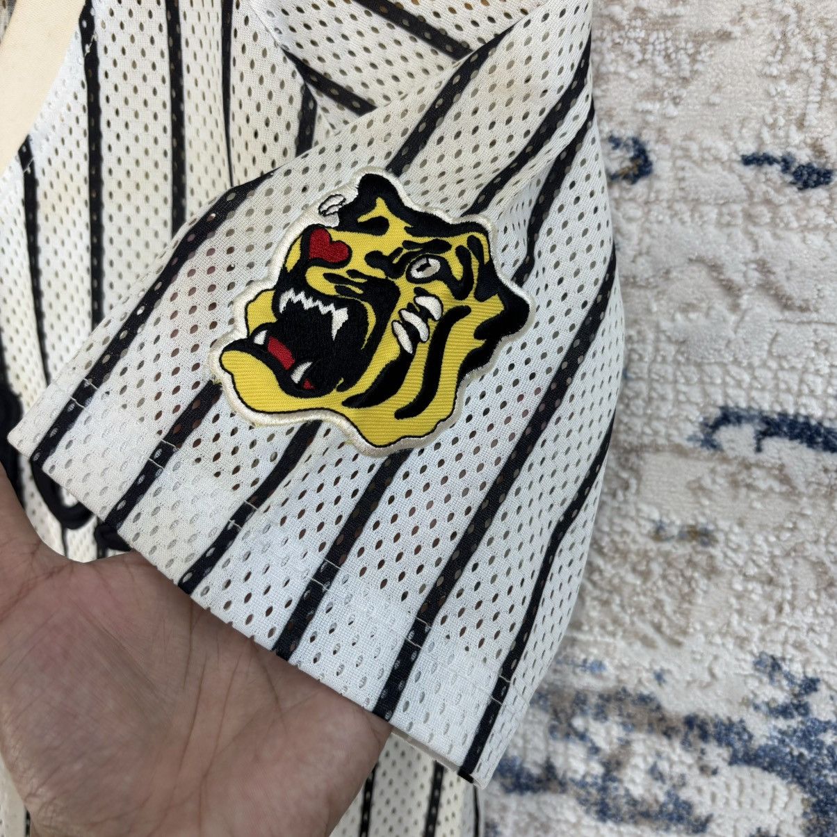 Japanese Brand × Vintage LAST DROP ‼️Vintage Hanshin Tigers Baseball Jersey Size US M / EU 48-50 / 2 - 5 Thumbnail