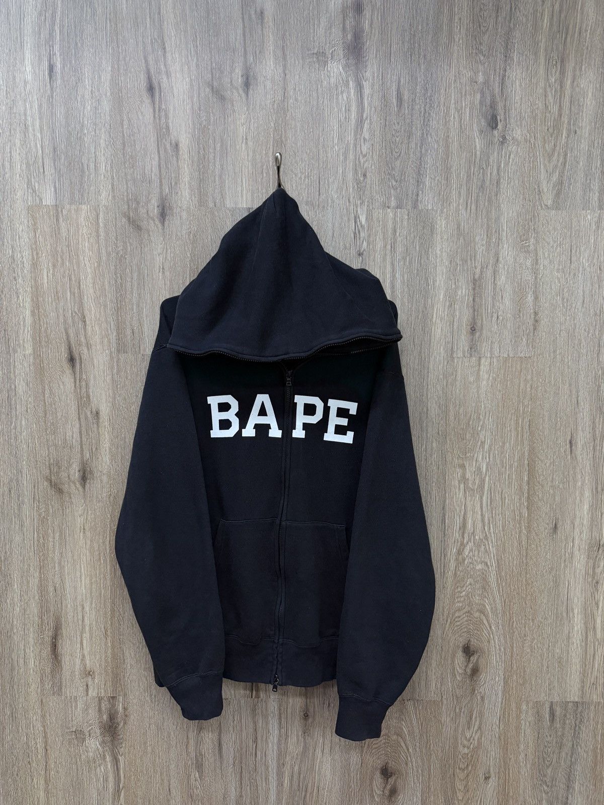 Bape Bape Logo Pullover Hoodie Size US XXL / EU 58 / 5 - 1 Thumbnail