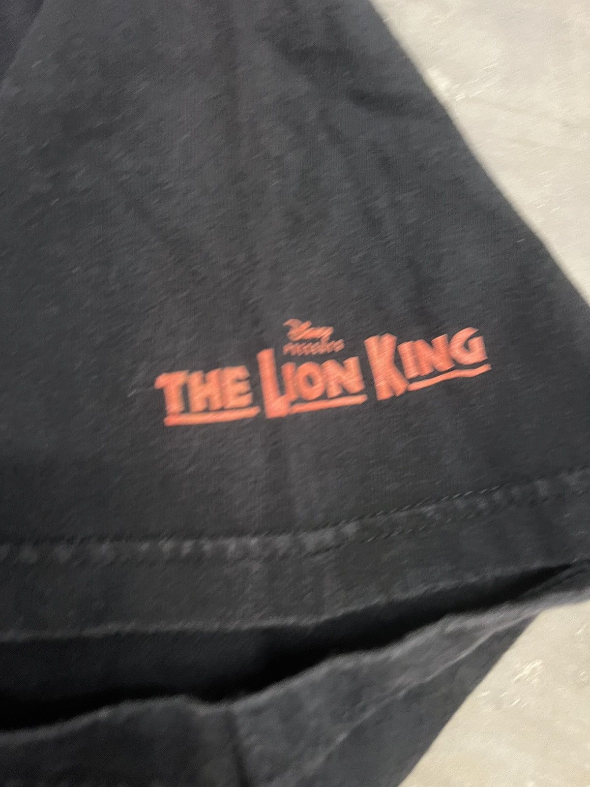 Disney × Vintage 90s Vintage The Lion King I’m surrounded by idiots tee Size US XL / EU 56 / 4 - 3 Thumbnail