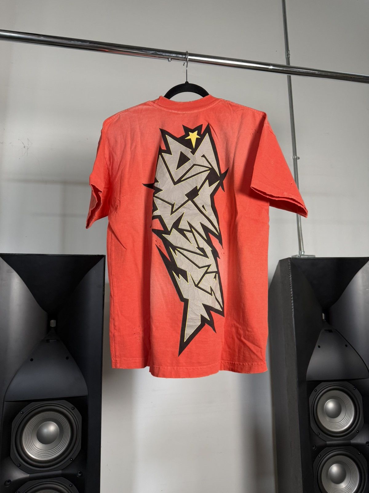 HELLSTAR HELLSTAR Red Cracked Print Tee Shirt Size US S / EU 44-46 / 1 - 8 Thumbnail