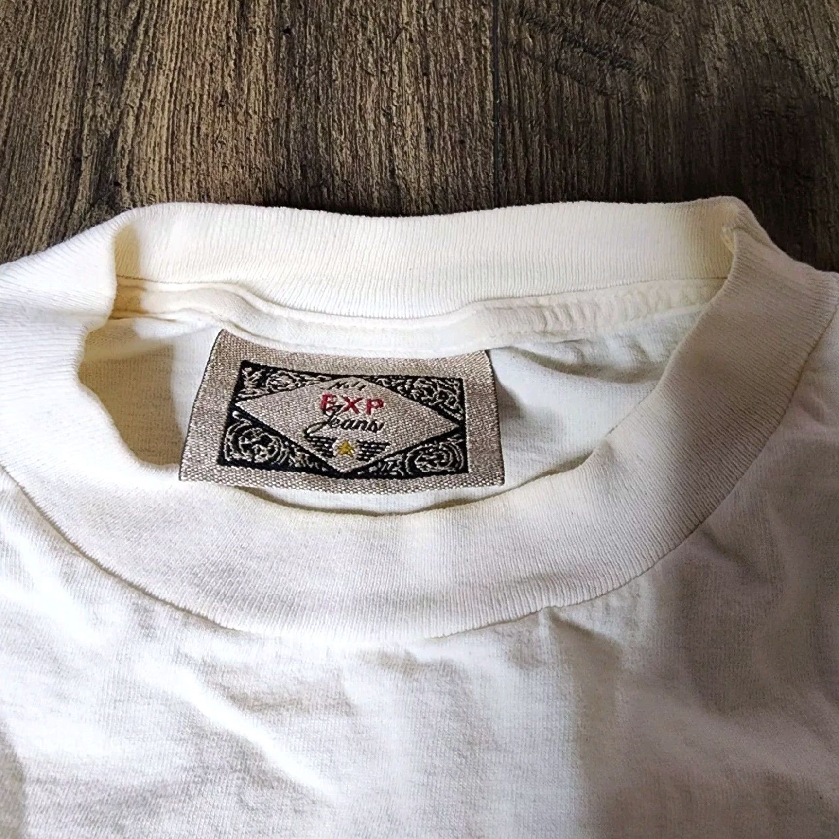 Express VINTAGE Express Jeans Shirt Mens XL Beige ShortSleeve Crew Neck Made In US Single Stitch 90s? Size US XL / EU 56 / 4 - 2 Thumbnail