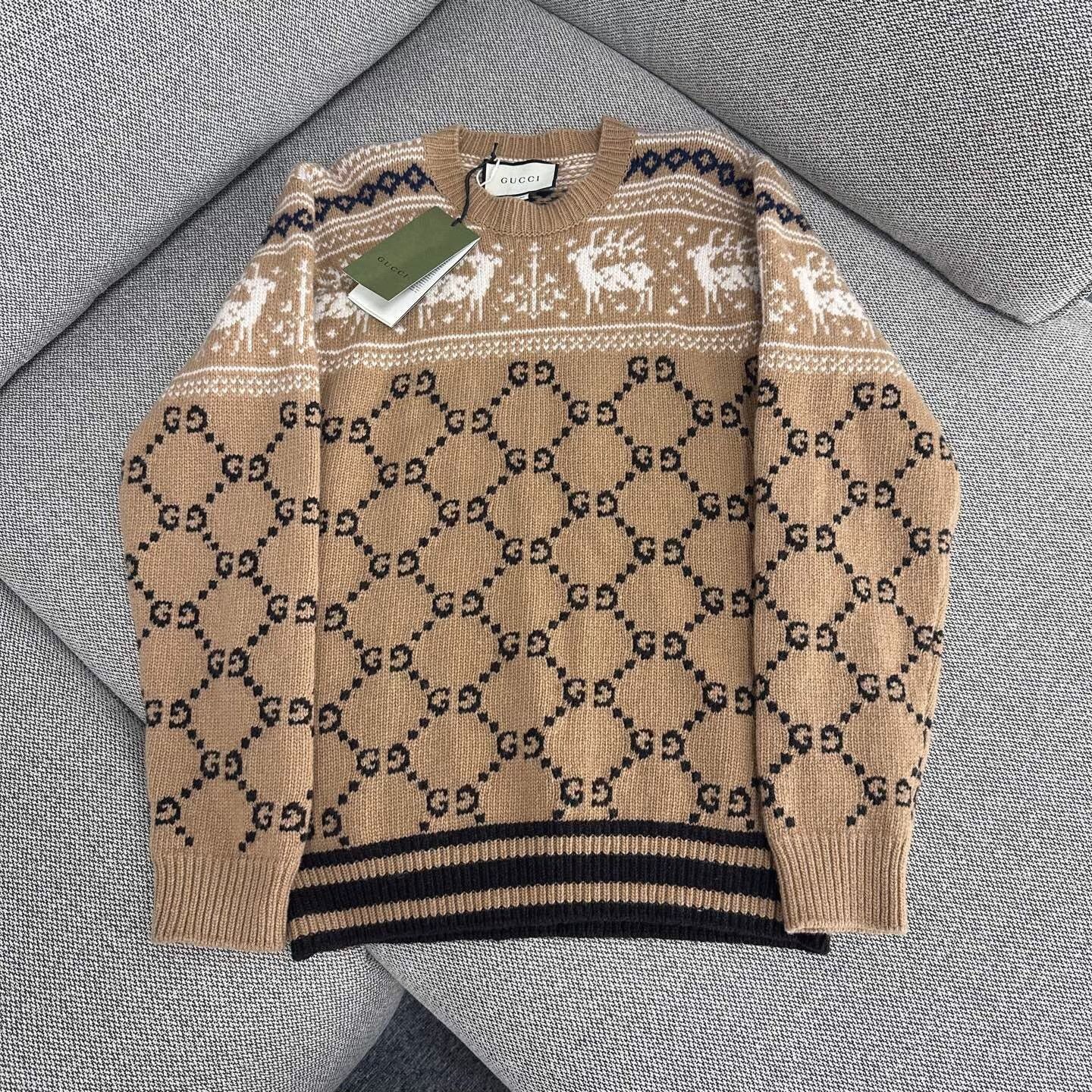 Gucci Gucci Retro Sweater XS Women Size XS / US 0-2 / IT 36-38 - 1 Thumbnail