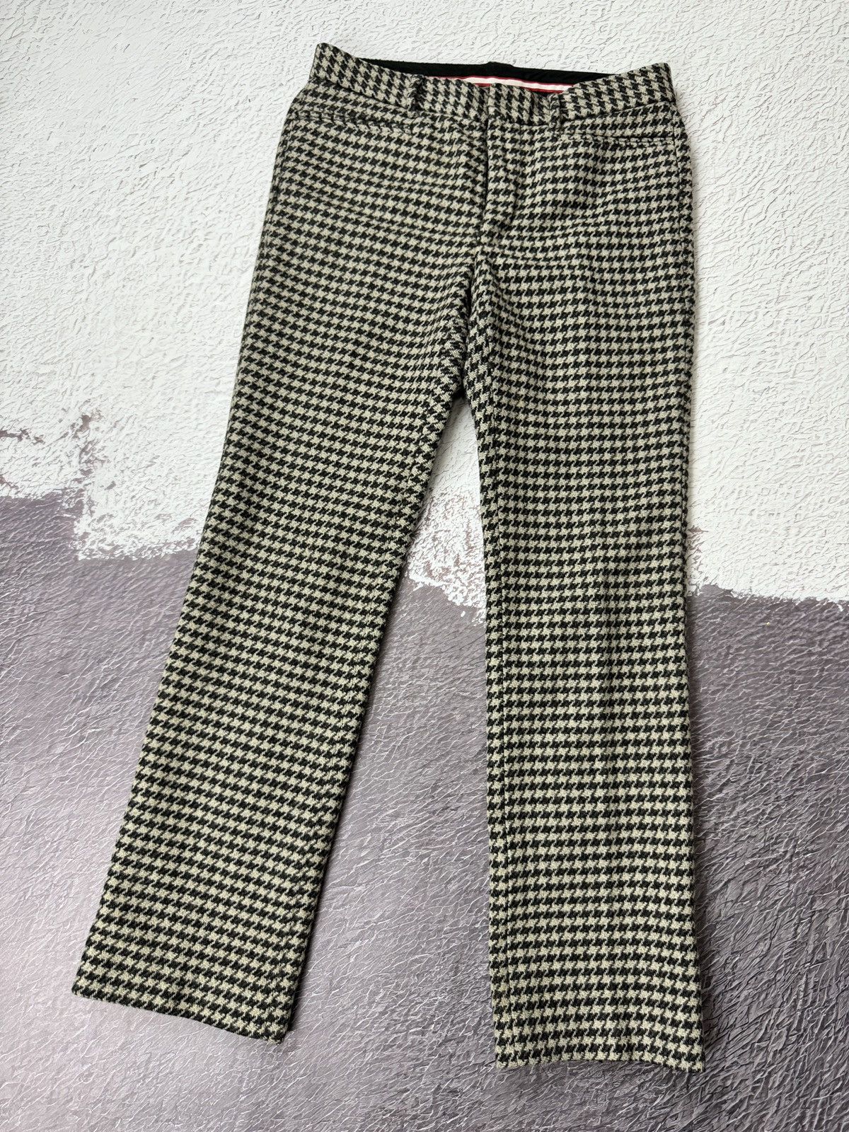 image of Bally Wool Gray Houndstooth Casual Classic Pants in Grey, Men's (Size 30)