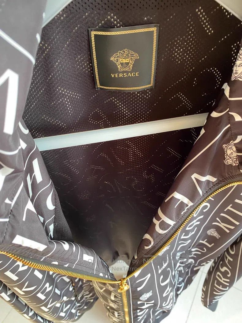 Versace Versace Co-branded jacket Size US XXL / EU 58 / 5 - 5 Thumbnail