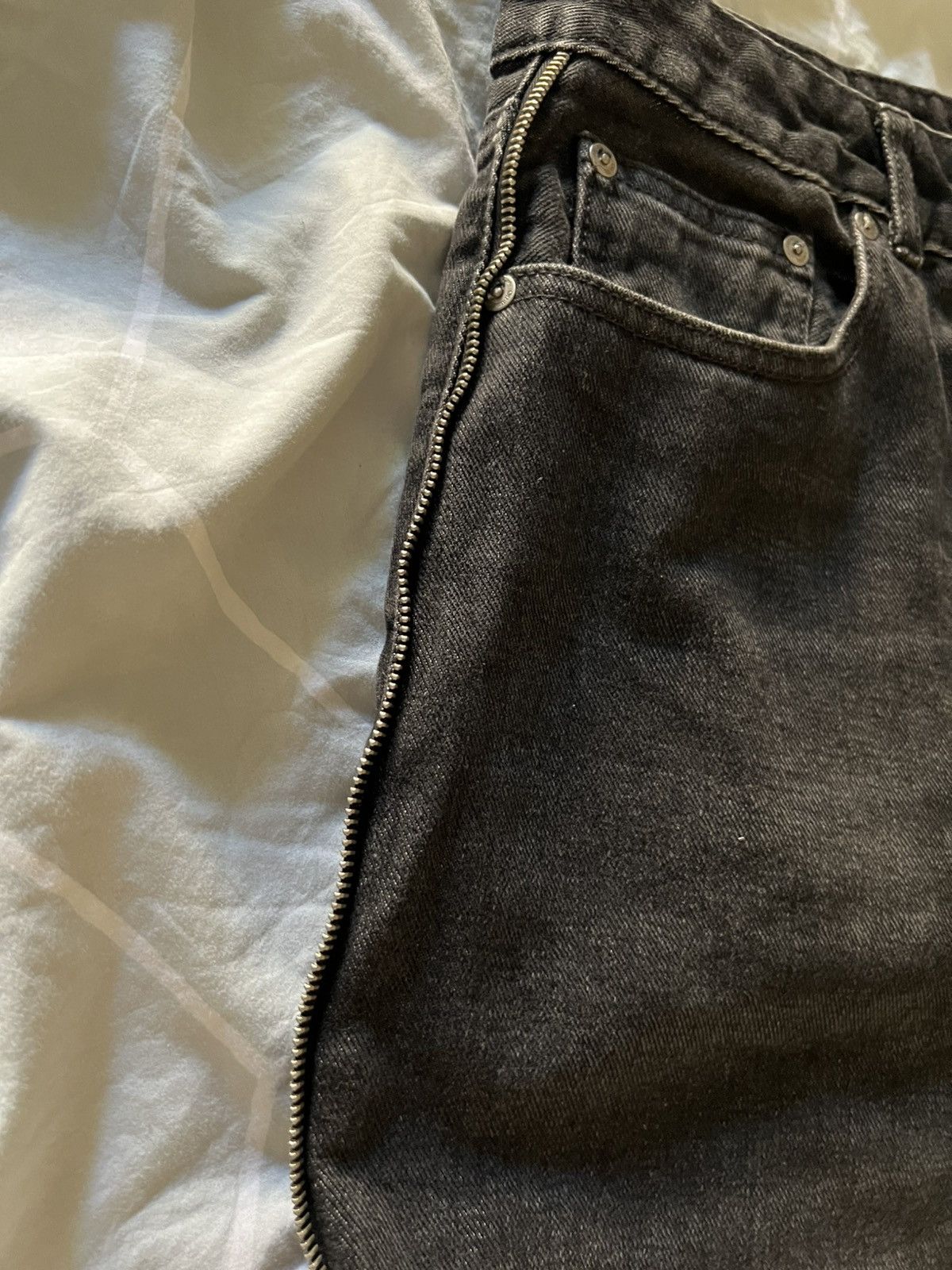 Off-White OFF WHITE logo patch denim shorts Size US 33 - 5 Thumbnail