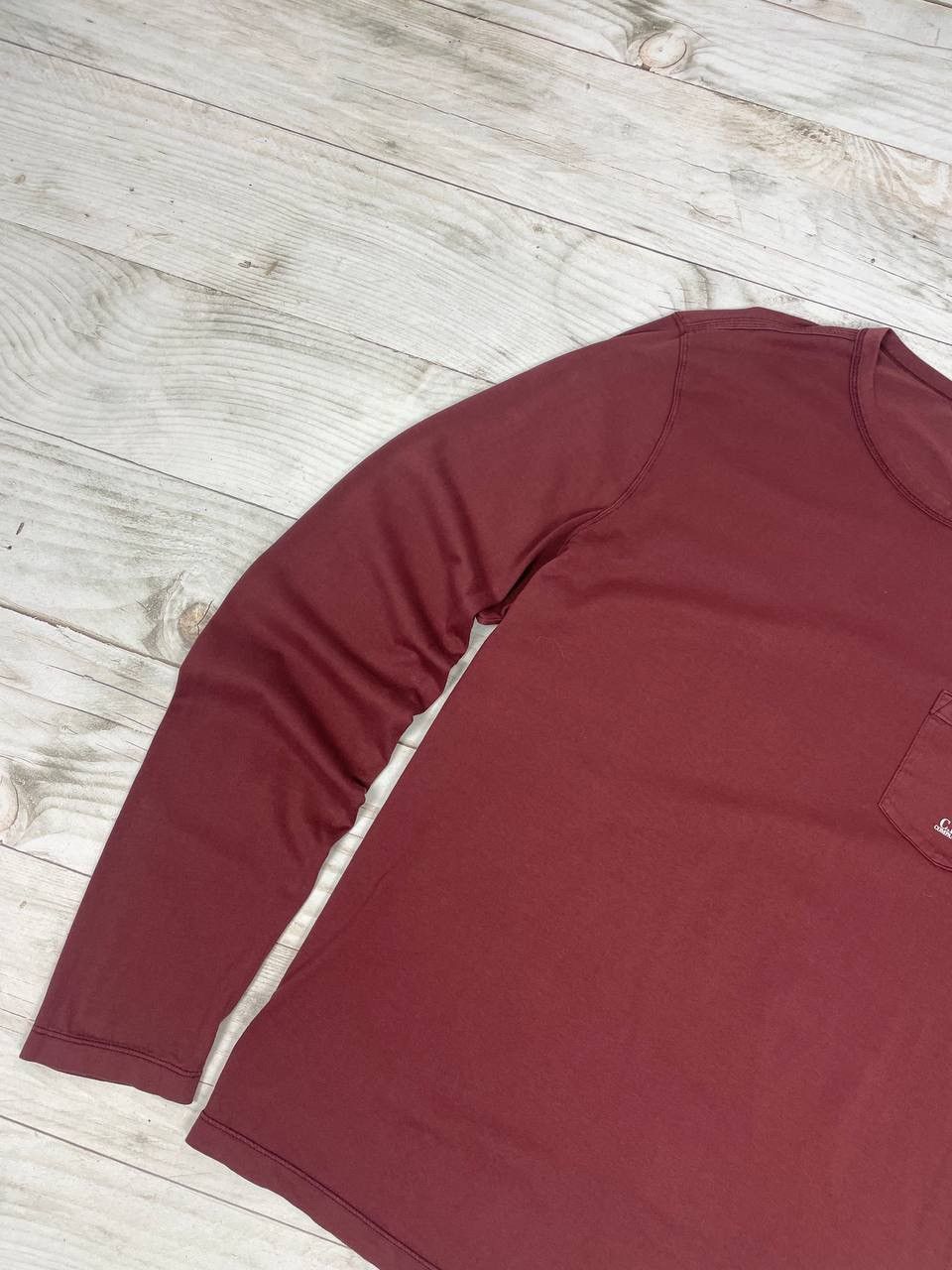 C.P. Company C.P. COMPANY LONG SLEEVE POCKET TEE LOGO SIZE M Size US M / EU 48-50 / 2 - 7 Thumbnail