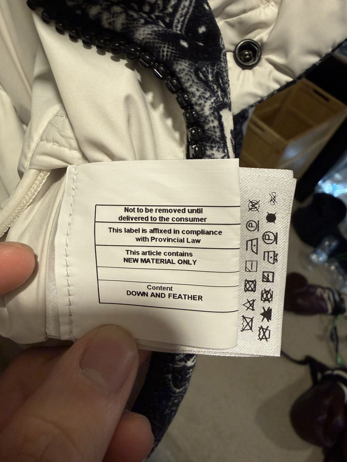Moncler Moncler Gartempe Bandana Down Jacket Size US XS / EU 42 / 0 - 18 Thumbnail