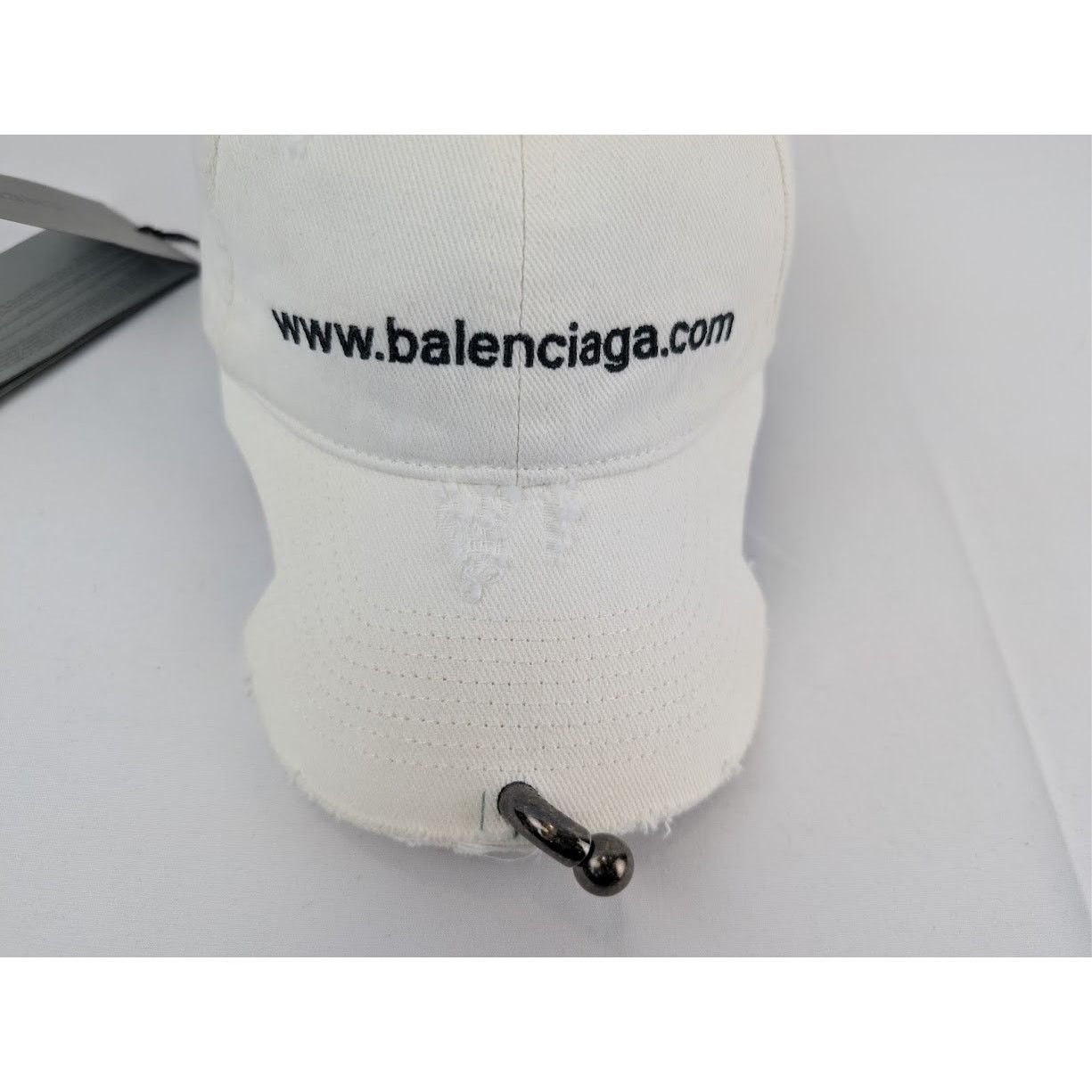 Balenciaga o1rshd1 Size: M / Cotton Drill Piercing Cap/Hat White/Black Size ONE SIZE - 3 Thumbnail