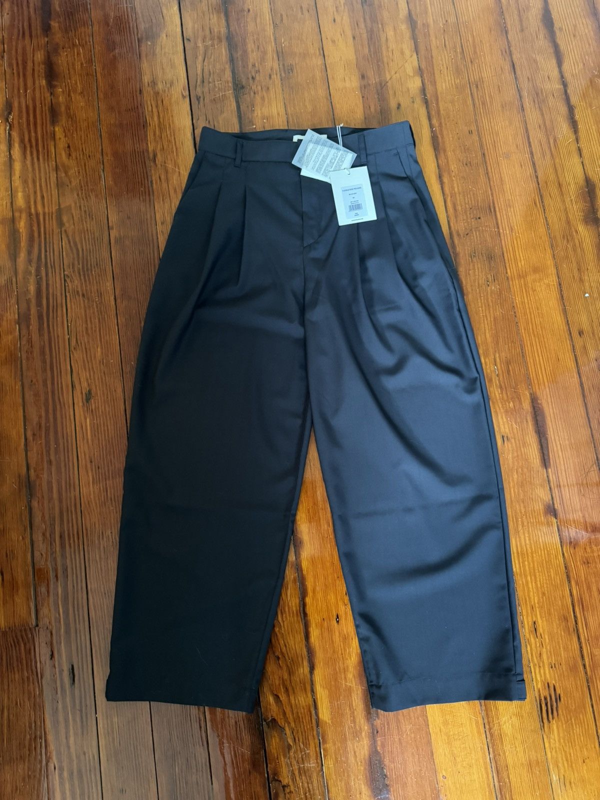 A Kind of Guise Flexible Wide Trousers - Beluga Grey (44)