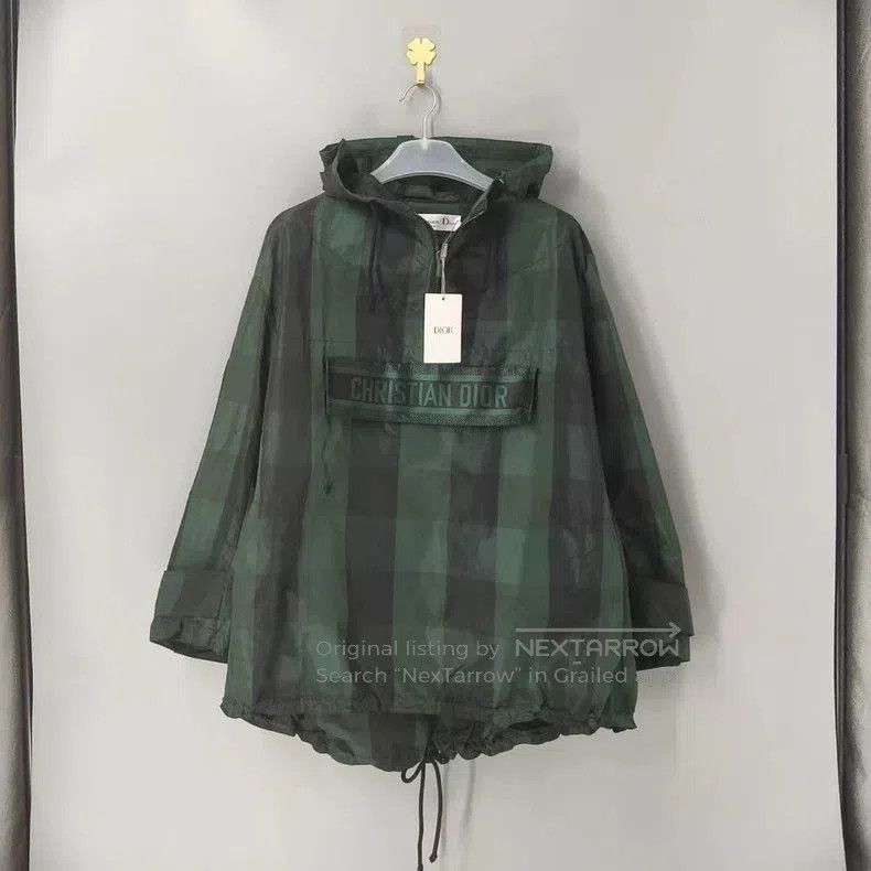 Dior Dior Green Check Logo Raincoat. Size US XS / EU 42 / 0 - 1 Thumbnail