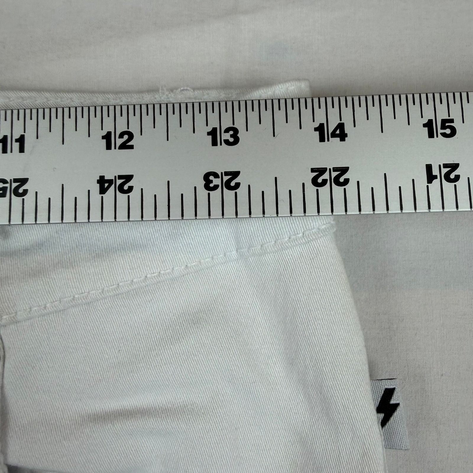 Tripp NYC Y2K Tripp NYC White Denim Jeans Size 5/27 NWT Size 27" / US 4 / IT 40 - 6 Thumbnail