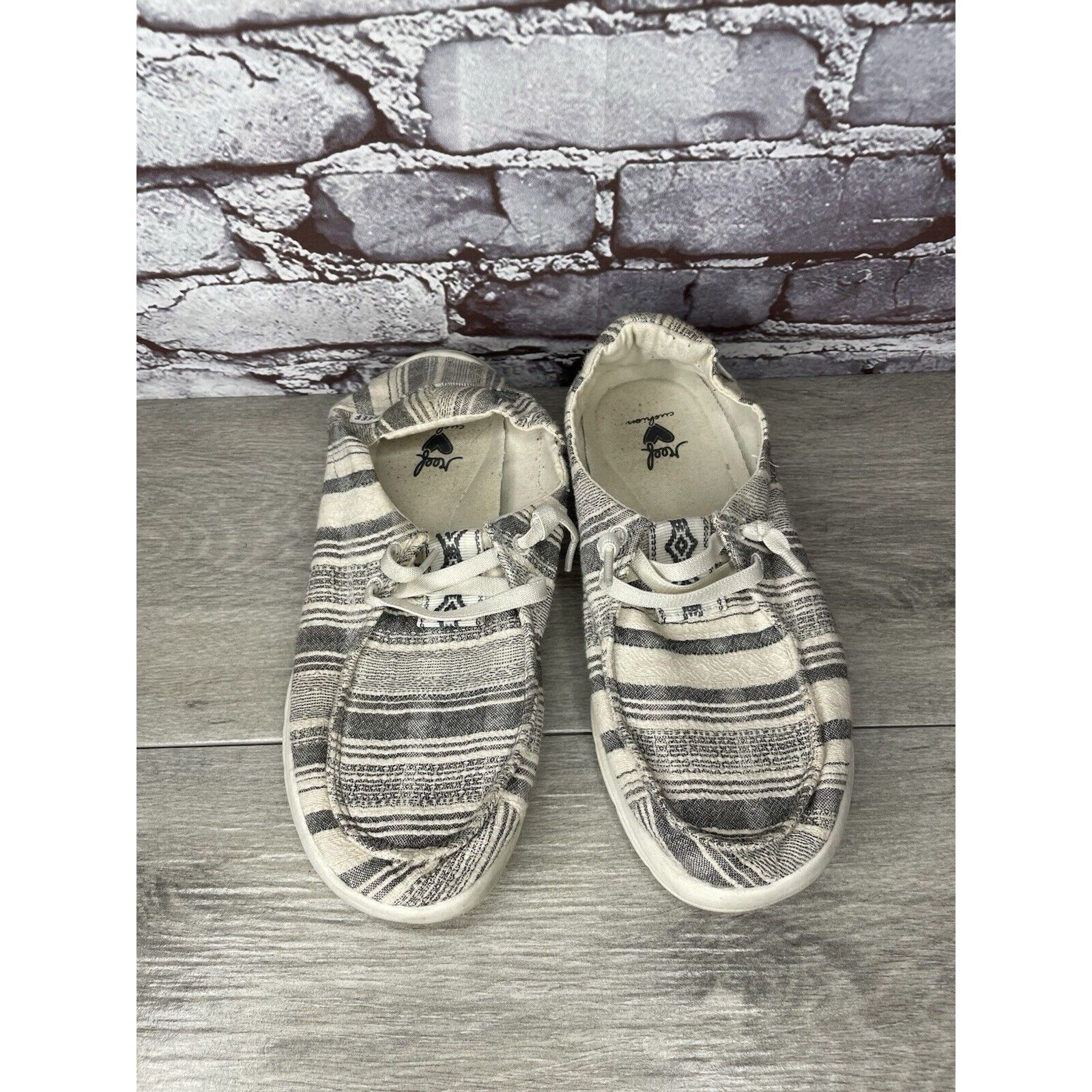 REEF Reef Cushion Coast Mid White Fabric Black Lace Up Sneakers W Size US 8.5 / IT 38.5 - 2 Thumbnail