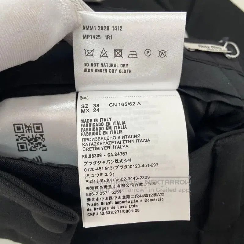 Miu Miu Miu Miu Black Wool Summer Shorts . Size 23" - 9 Thumbnail