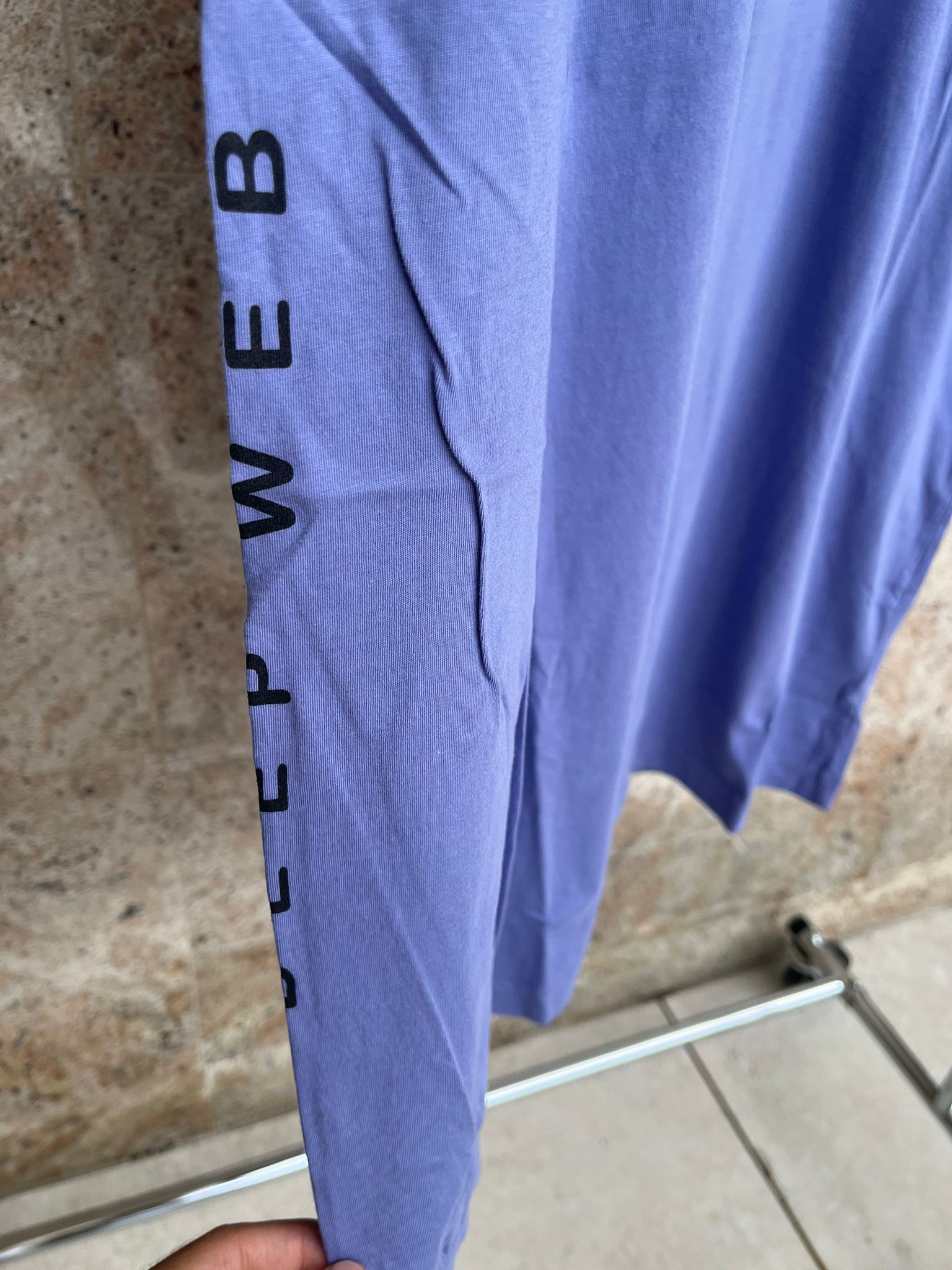 Vetements Surfer Logo T-Shirt LS in Violet Size US M / EU 48-50 / 2 - 10 Thumbnail
