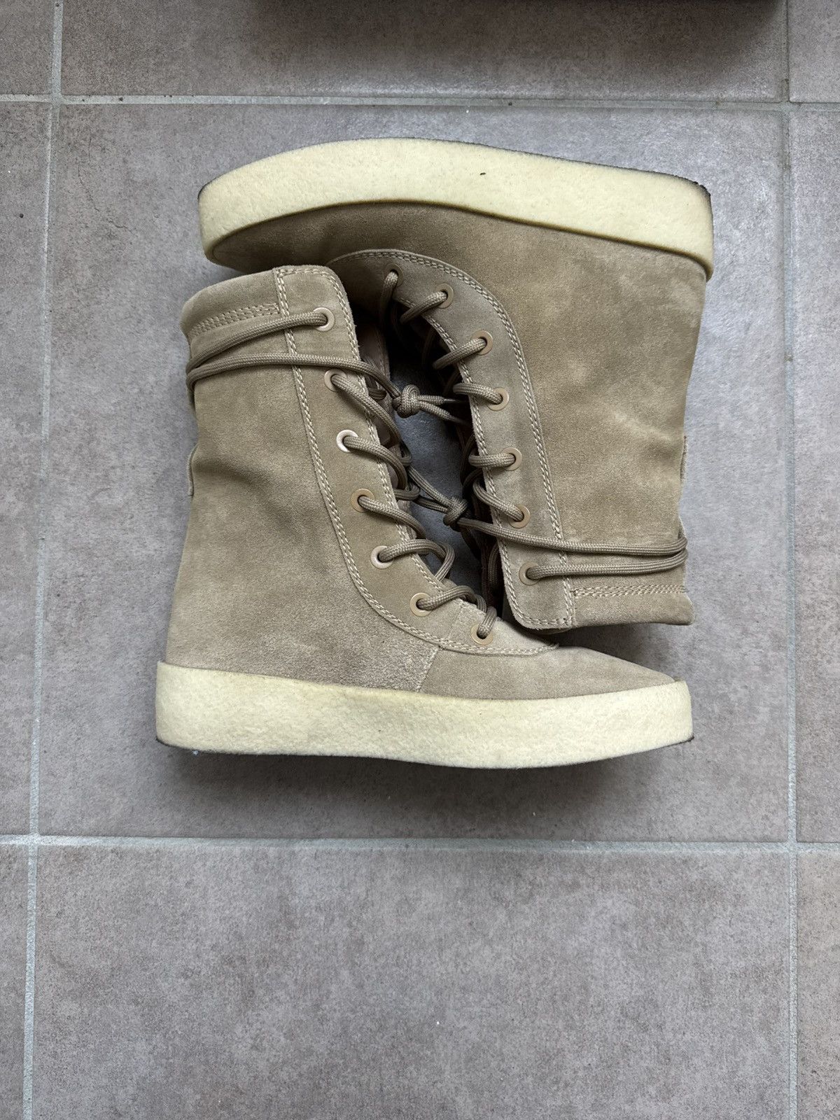 Yeezy Yeezy Season 4 Crepe Boots “Taupe” Size US 7 / EU 40 - 2 Thumbnail