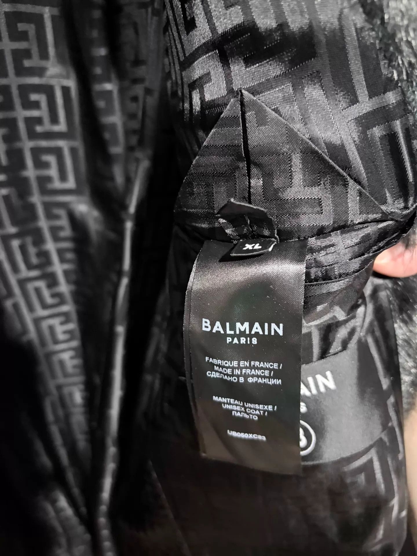 Balmain Balmain Black Fur Coat XL New With Tags Size US XL / EU 56 / 4 - 8 Thumbnail