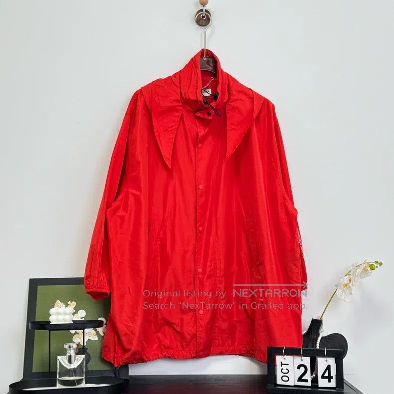 Balenciaga Balenciaga Red Mailbox Letter Logo Windbreaker Jacket Size XS / US 0-2 / IT 36-38 - 1 Thumbnail