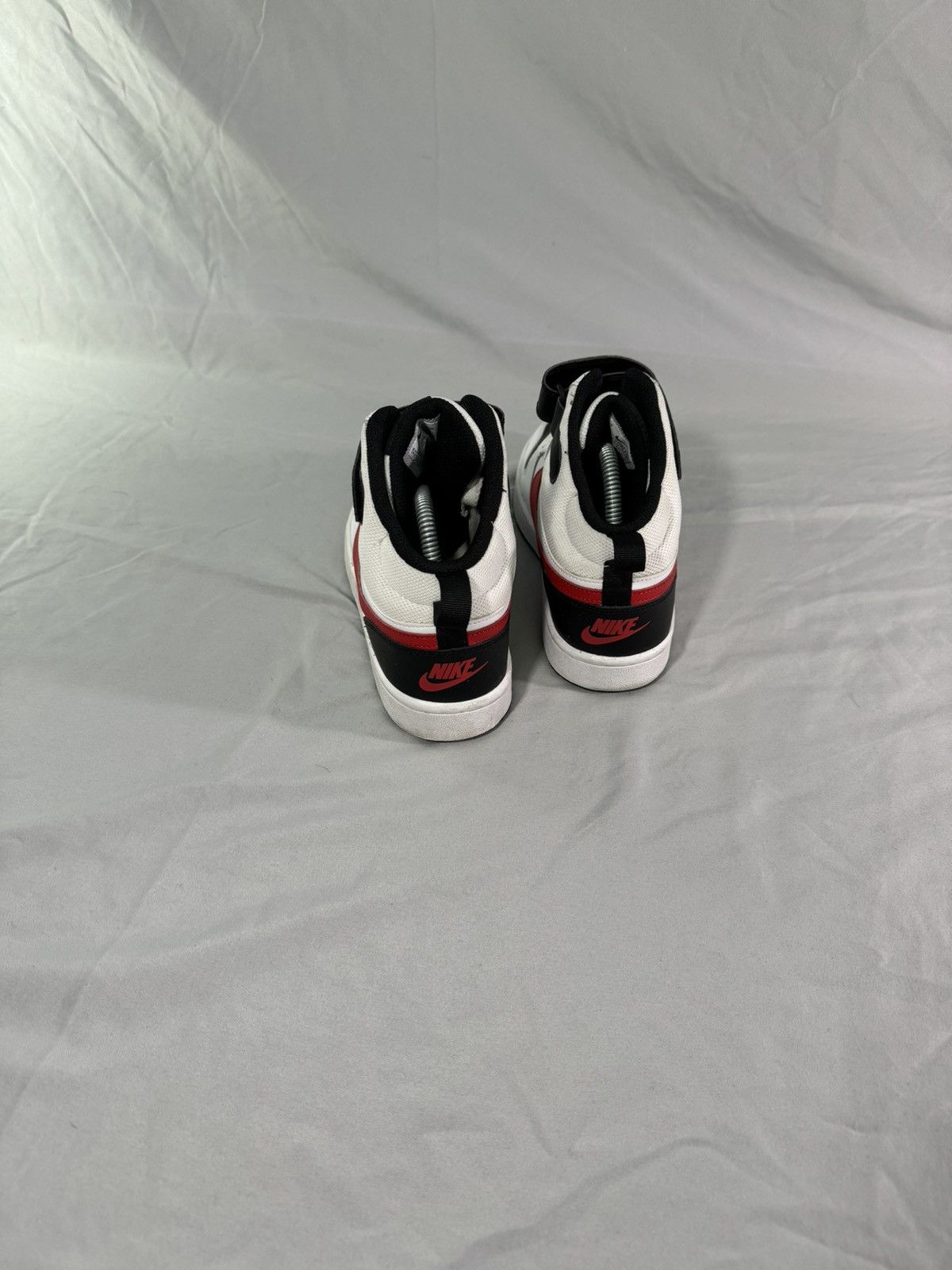 Nike Nike court borough mid 2 Size US 7.5 / EU 40-41 - 4 Thumbnail