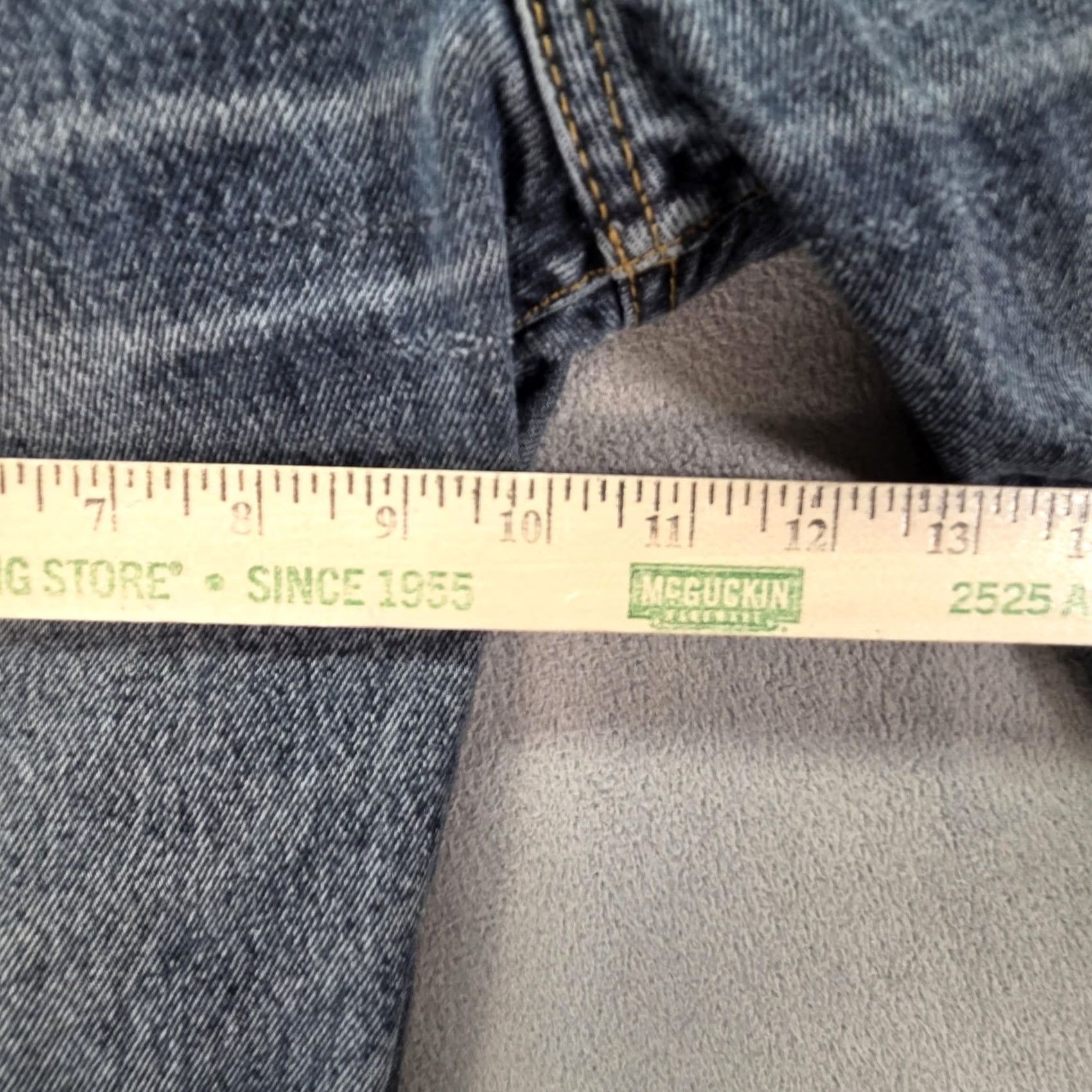 Levi's VINTAGE Levi's 501 Jeans Mens Blue Med Wash Button Fly 31x29 Regular Fit Denim Pants Size US 31 - 6 Thumbnail