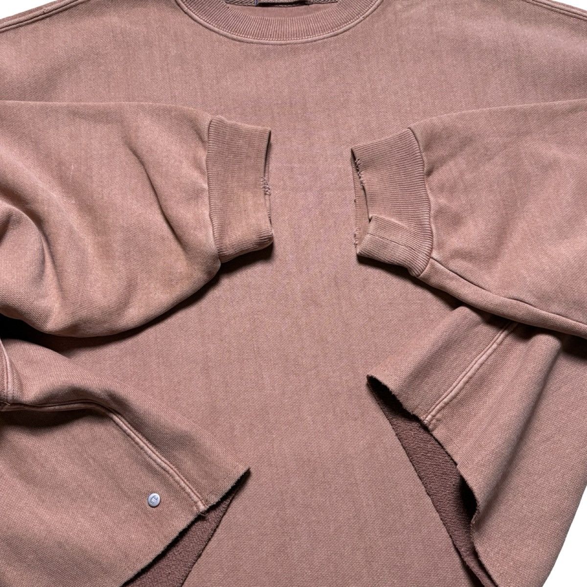 Champion Vintage Y2K Champion Expansion Gusset Sweatshirt Cropped XL Size US XL / EU 56 / 4 - 4 Thumbnail