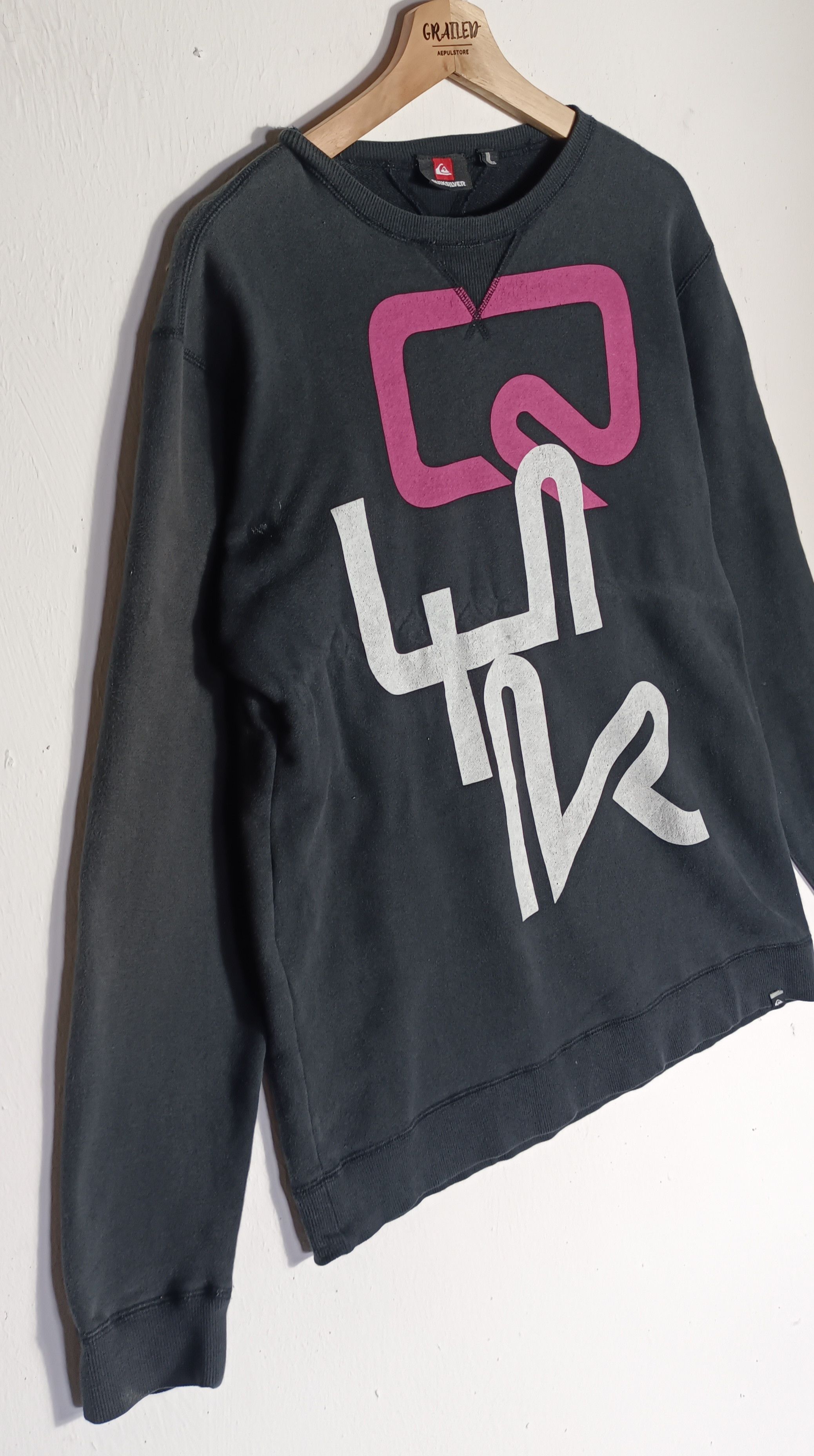 Japanese Brand × Quiksilver Vintage🔥🔥Quiksilver Art Design Big Logo Size US L / EU 52-54 / 3 - 3 Thumbnail