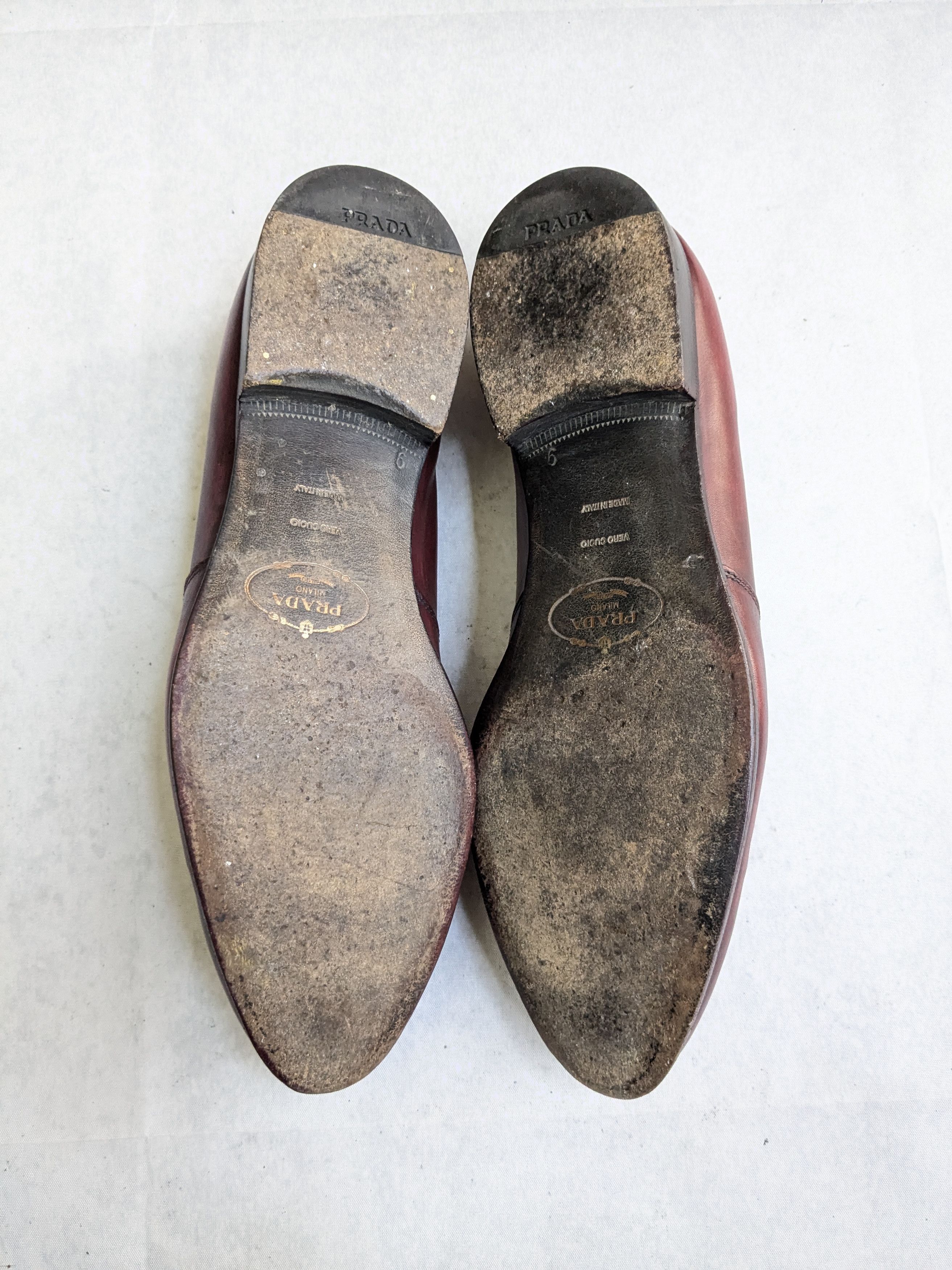 Prada Prada Loafers Red Leather US 10 Slip Ons Size US 10 / EU 43 - 11 Thumbnail