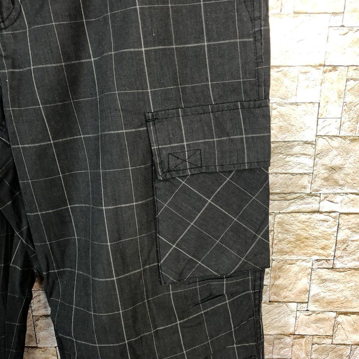 Japanese Brand Cinema Black Checkred Cargo Multipocket Pants #A319 Size US 31 - 11 Thumbnail