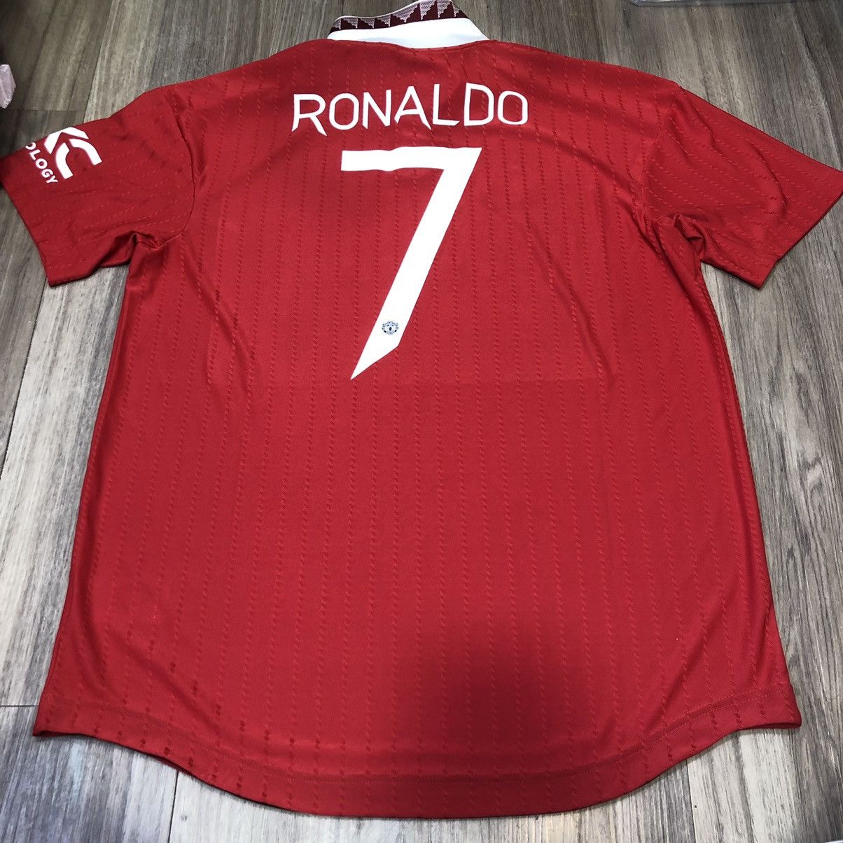 Adidas Manchester United 22/23 player issue shirt #7 Ronaldo Size US L / EU 52-54 / 3 - 2 Thumbnail
