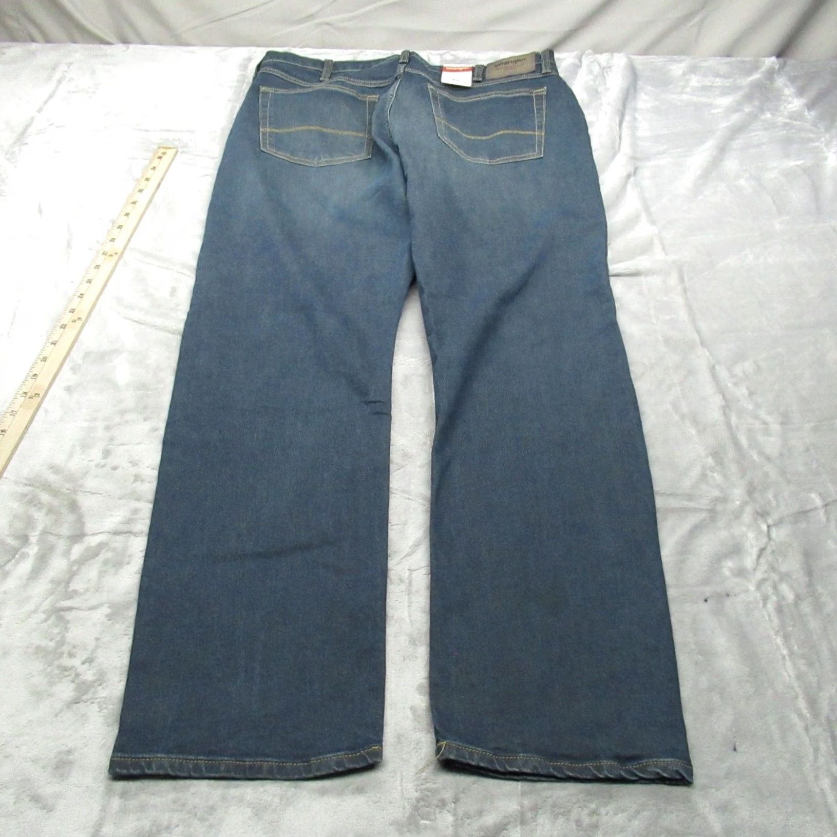 Wrangler Wrangler Jeans Mens 36x30 Relax Straight Denim Stretch Rugged Work Whisker Fade Size US 36 / EU 52 - 7 Thumbnail