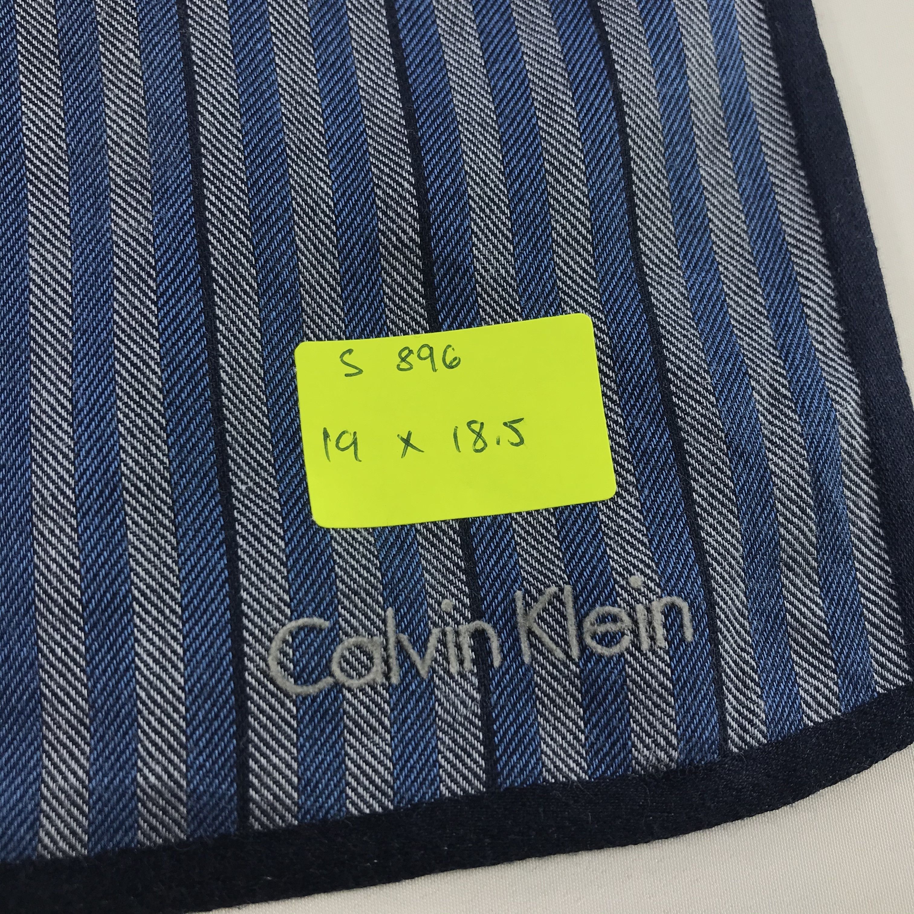 Calvin Klein × Vintage Calvin Klein Bandana / Handkerchief / Neckerchief - S896 Size ONE SIZE - 5 Thumbnail
