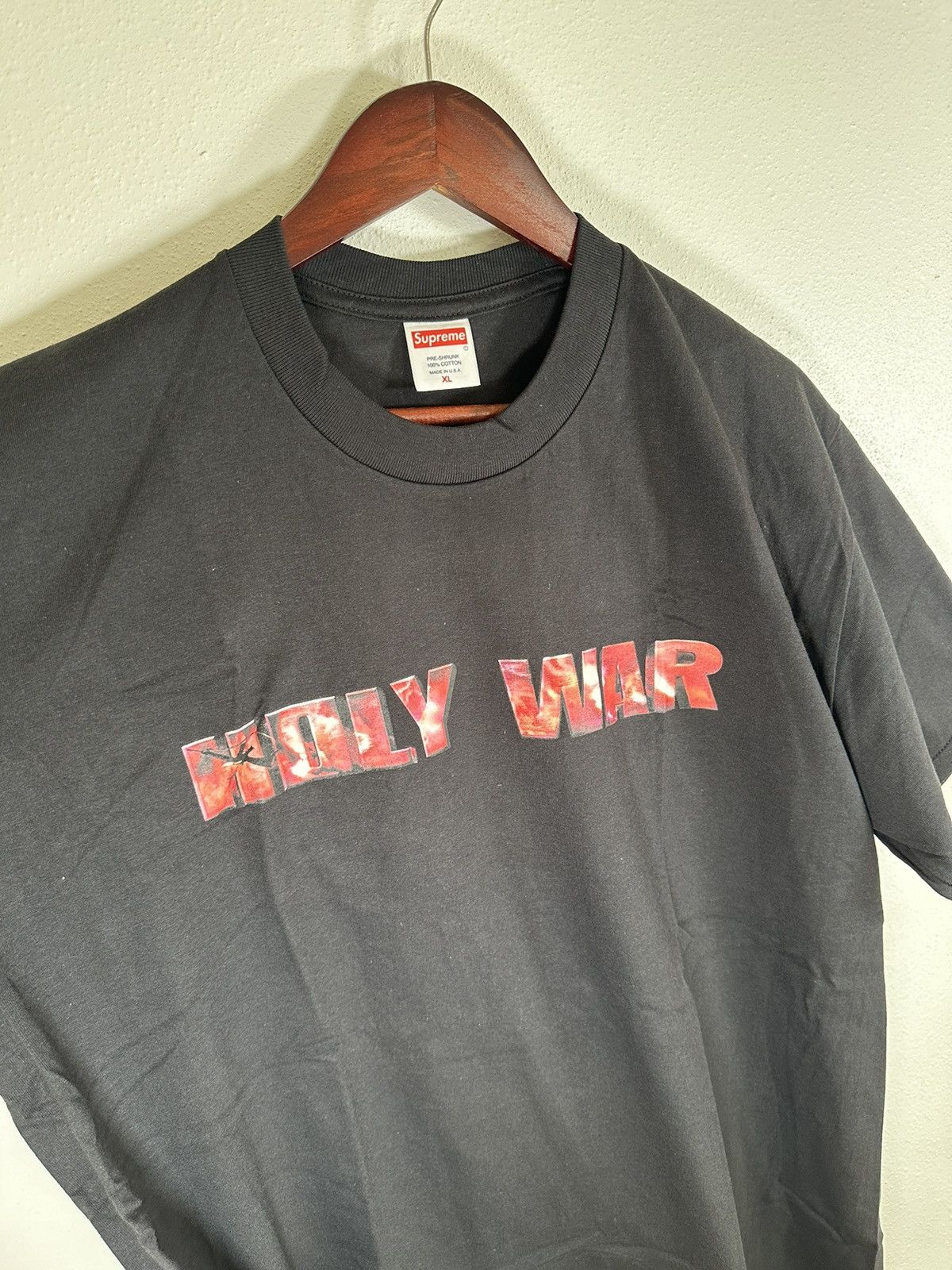 Supreme Supreme Holy War Tee Size US XL / EU 56 / 4 - 4 Thumbnail