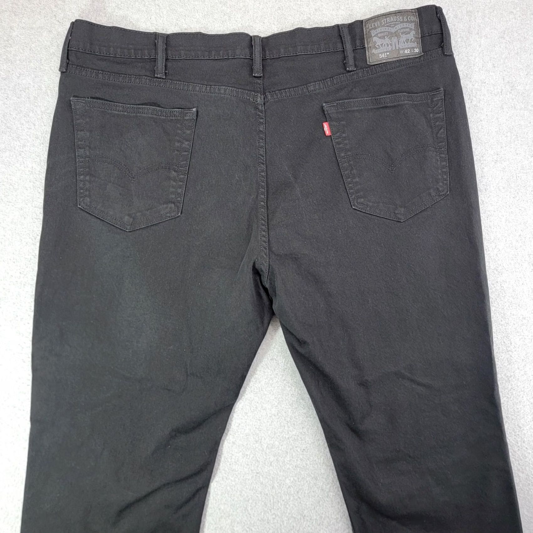 Levi's Levi's 541 Jeans Mens 42x30 Black Athletic Tapered Leg Dark Denim Pants Size US 42 / EU 58 - 6 Thumbnail