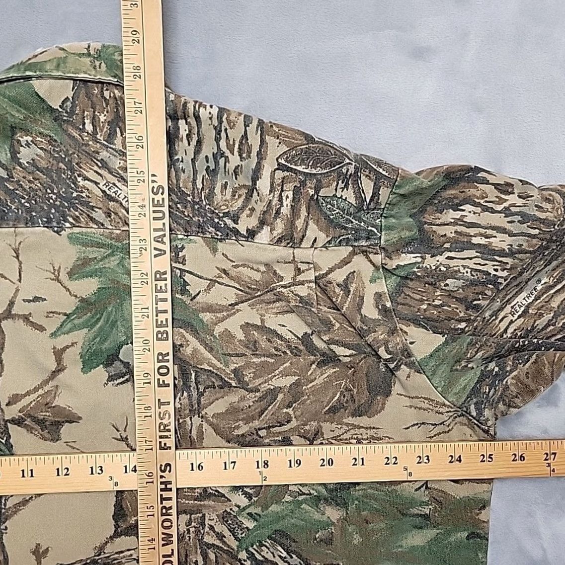 Walls VINTAGE Walls Camouflage Shirt Men L Green Realtree Hunting Made in USA Shirt Mens Camouflage 90s Nature Outdoor Size US L / EU 52-54 / 3 - 7 Thumbnail