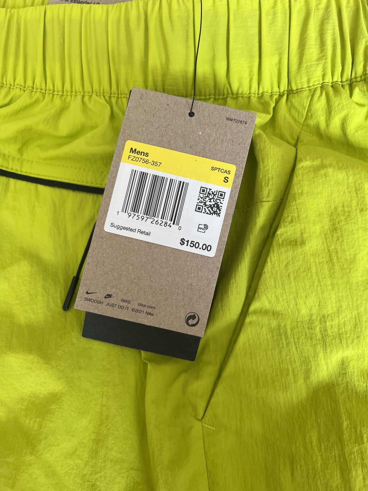 Nike Men’s Nike Tech Woven Cargo Pants (size: S) Size US 29 - 8 Thumbnail