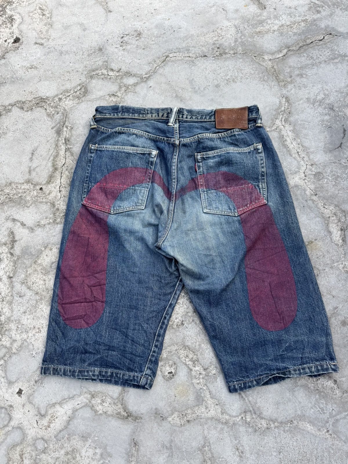 Evisu Vintage Jeans Evisu Daicock shortpant Size US 34 / EU 50 - 1 Thumbnail